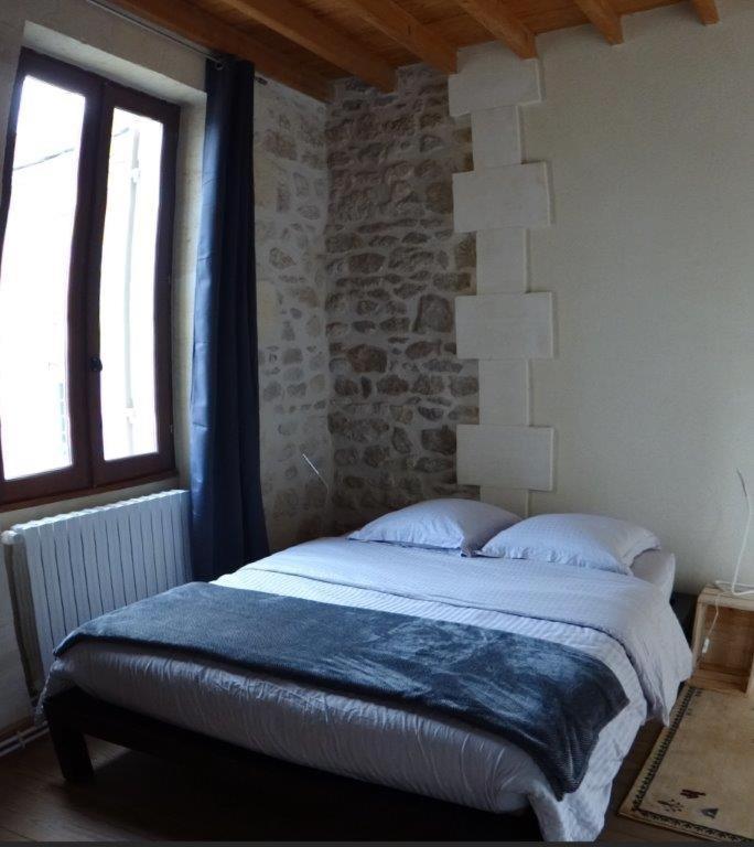 Au Coeur Des Vignobles Bed and Breakfast Saint-Estèphe Eksteriør billede