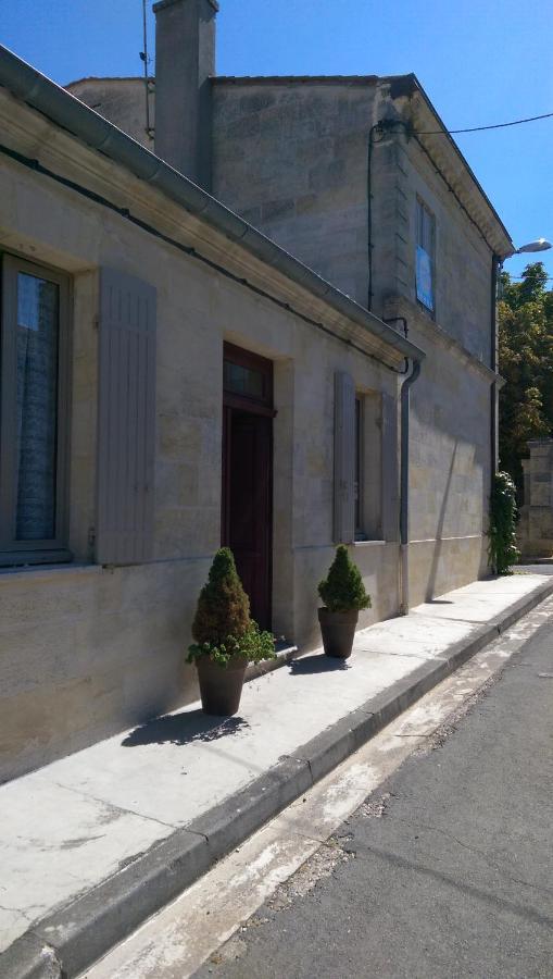 Au Coeur Des Vignobles Bed and Breakfast Saint-Estèphe Eksteriør billede