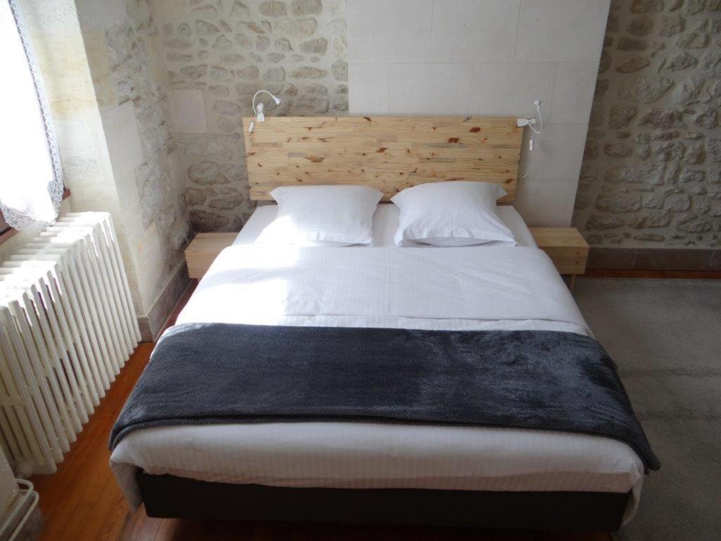Au Coeur Des Vignobles Bed and Breakfast Saint-Estèphe Eksteriør billede
